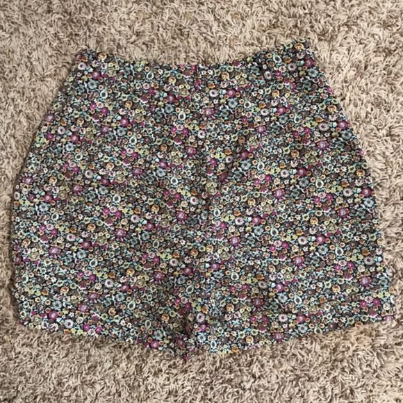 American Apparel High Waisted Floral Print Shorts - Women’s Size XS - Picture 4 of 4
